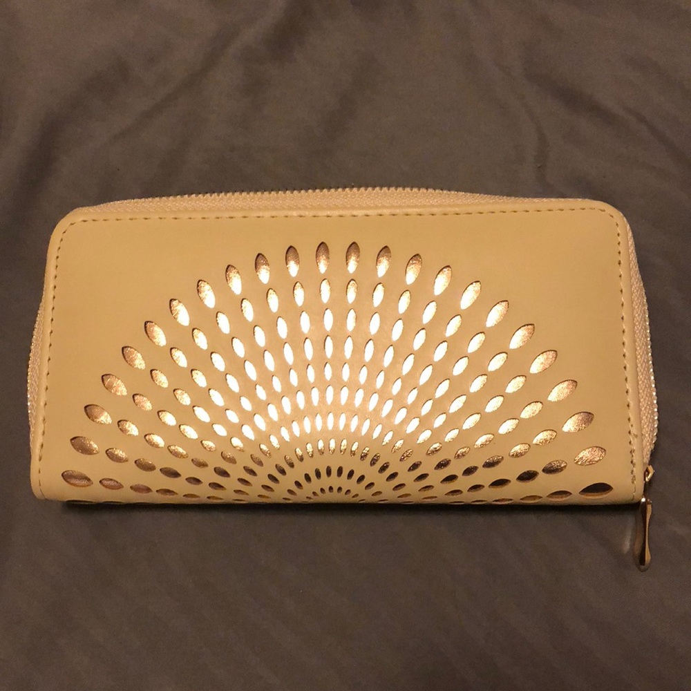 Boutique Wallet